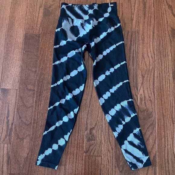 Pink leggings - Picture 1 of 5